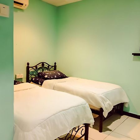 Brilliant Empire Hotel Malacca Ngoại thất bức ảnh